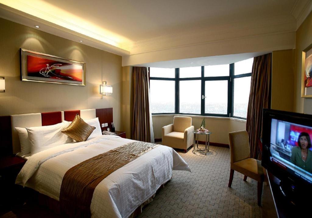 Qingdao Blue Horizon Hotel Licang Exterior foto