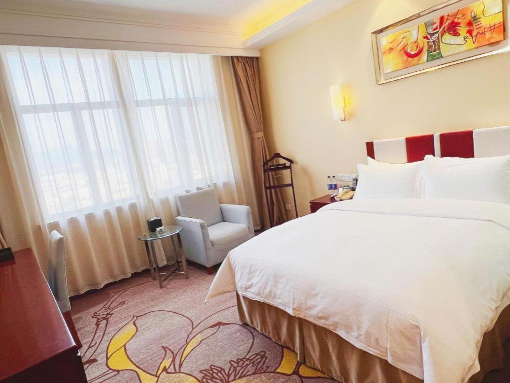 Qingdao Blue Horizon Hotel Licang Exterior foto