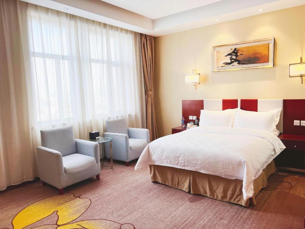 Qingdao Blue Horizon Hotel Licang Exterior foto